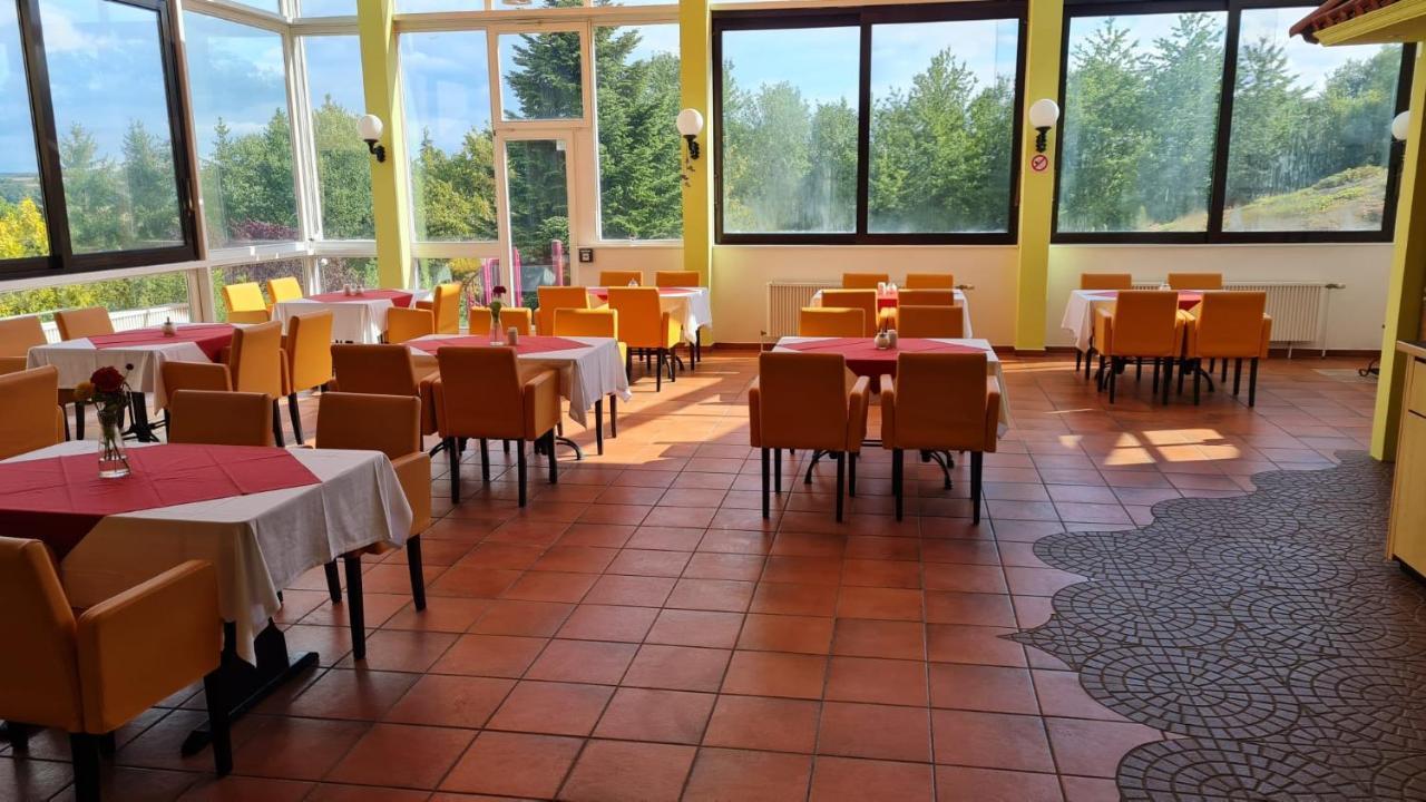 Terra Ventura Hotel Gondorf Ngoại thất bức ảnh